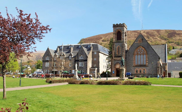 The Parade - Fort William