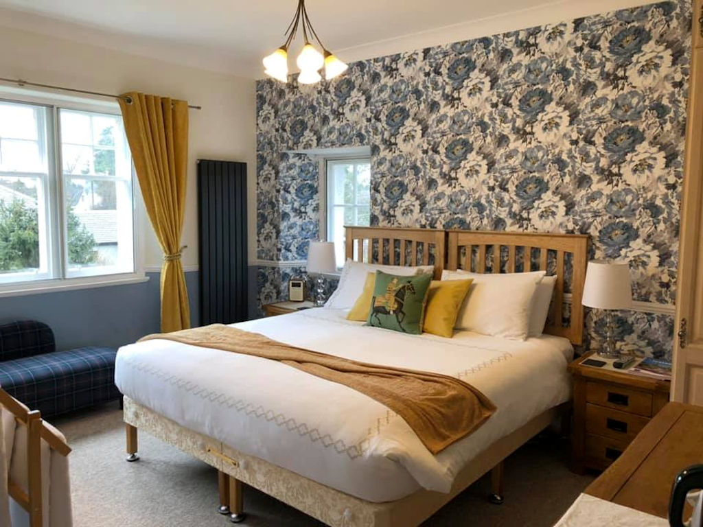 Bedroom at Dalgreine Guest House, Blair Atholl