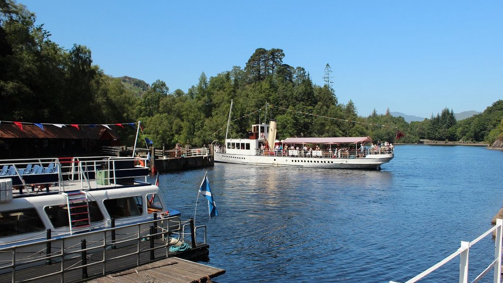 Sir Walter Scott steam ship