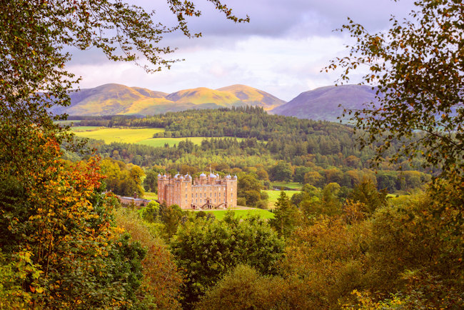 Drumlanrig Castle, Dumfries & Galloway. Photo by Damian Shields / Visit Scotland